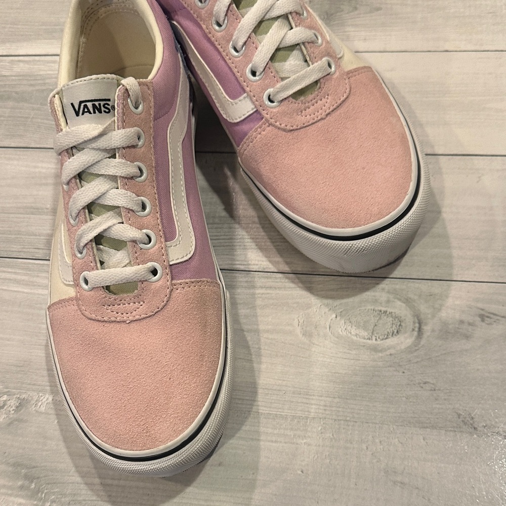 Vans Sz 9.5 Women's Ward Vulcanized Rubber Platform Sneakers - Picture 3 of 12